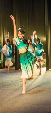 艸雨田舞蹈劇場參加美洲台灣客家聯合會懇親大會暨台美文化慈善音樂會   載譽歸國