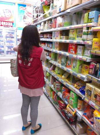 竹縣衛生局假日持續守護食的安全  問題茶品全數下架
