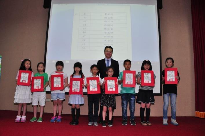 先感動自己　就能寫出好文章　童詩作家邱承宗開講