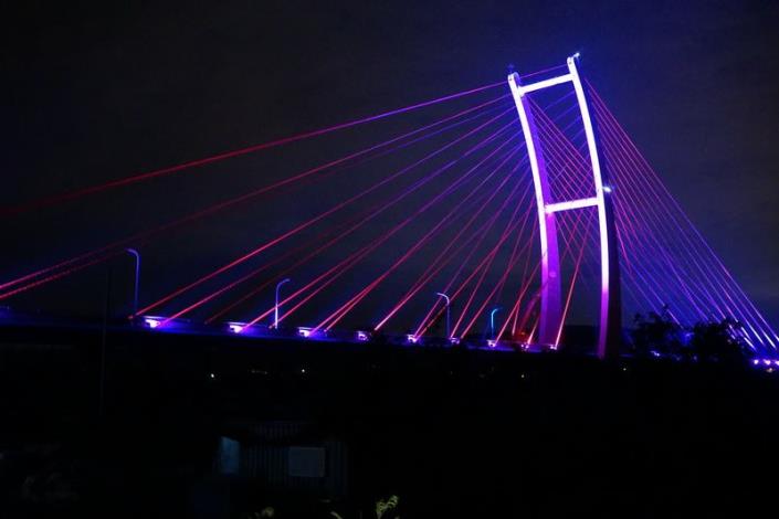 中正橋試燈  璀璨夜景超吸睛