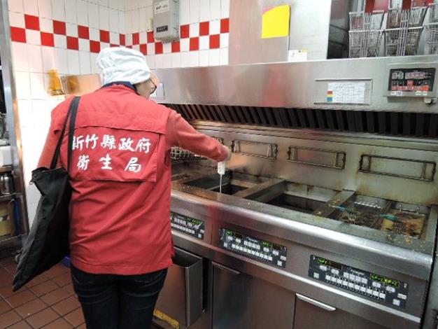 衛生局稽查速食業者 確保縣民消費權益 共7張圖片