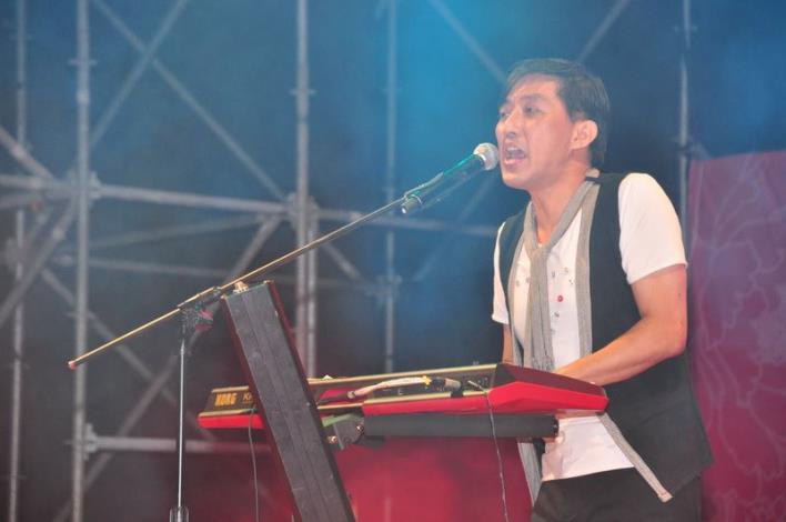 得獎的是～ 客家新曲獎頒獎典禮在體育館