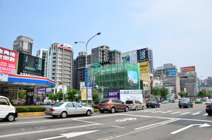 五月四日起平日尖峰時段　竹北市自強南路、文興路口禁止左轉、迴轉