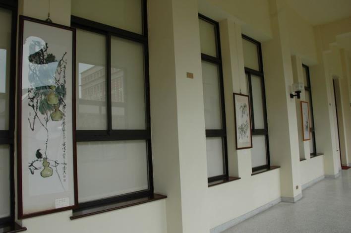 「新竹縣書畫藝術學會會員聯展」  縣府二樓迴廊展出到9月30日  共5張圖片