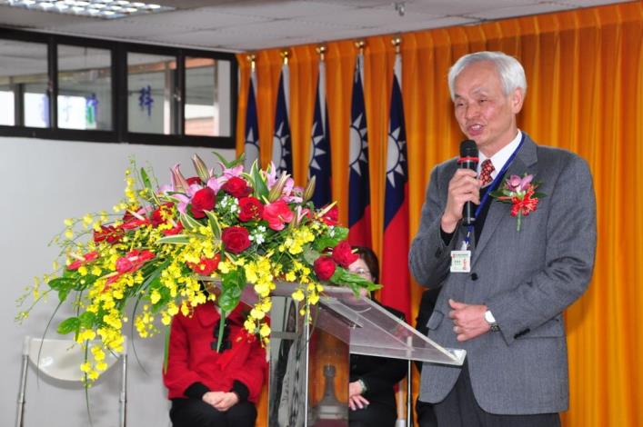 稅捐局長吳素琴走馬上任　縣長勉同心協力讓百業興隆