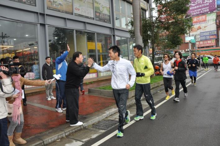 「希望妳在 為妳而跑」到新竹縣　呼籲婦女注意健康