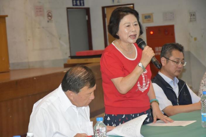 芎林國中學學期末休業式　韻律體操隊上場表演當壓軸 共7張圖片 的圖片