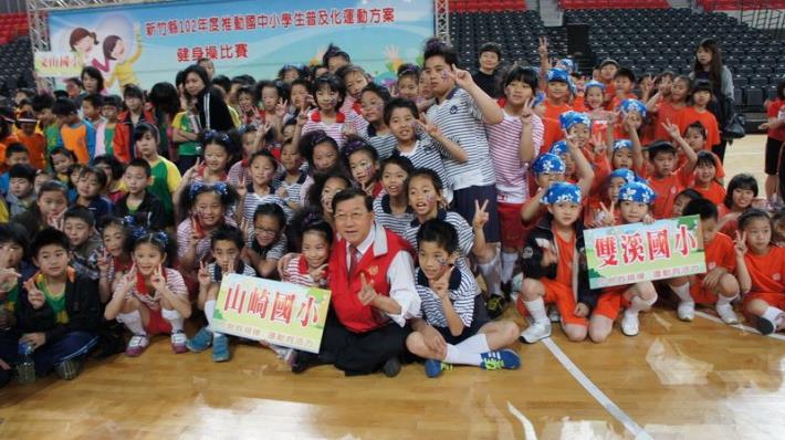 新竹縣中小學健身操決賽  體育館洋溢青春活力