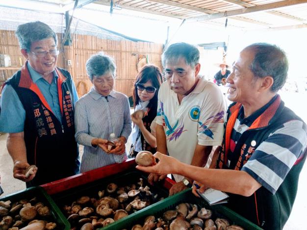 耕進機械有限公司捐贈新竹縣尖石鄉原住民菇類烘乾機