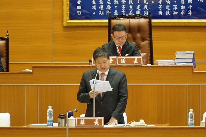 縣長楊文科議會施政報告　十個月已完成48項政見