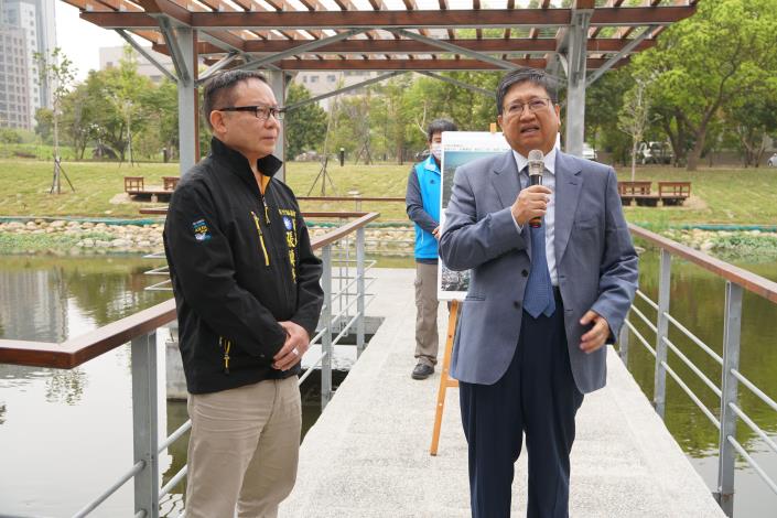 新竹縣議會考察東興圳景觀再造計畫　　張議長期許第二期工程儘速完工 共4張圖片