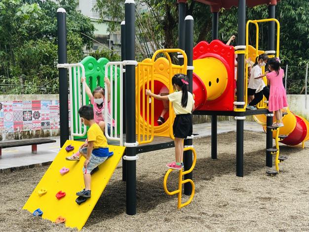 確保兒童遊樂安全　幼兒園遊具改善達87%