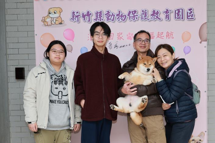 官網-新竹縣動物保護防疫所辦理浪浪認養活動。.JPG