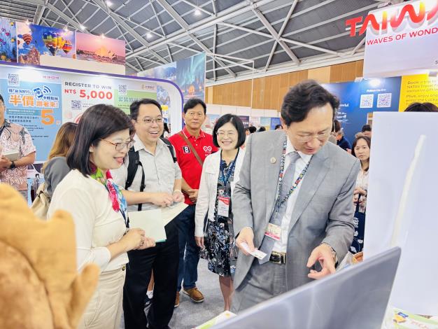 李安妤秘書長介紹竹縣觀光特色