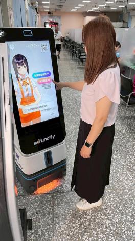官網-竹北市戶政事務所導入戶政AI機器人「小美」，透過引進AI人工智慧技術應用於戶政業務，提升戶所服務效能及服務品質。