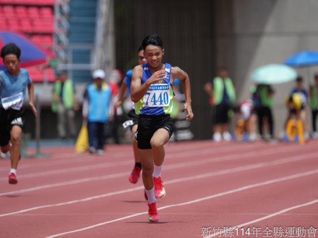 官網-田寮國小的黃銪恩(114年全縣運動會)