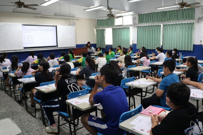 學生組作答現場