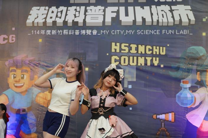 網~ 二次元人氣偶像開場表演DSC04193.JPG