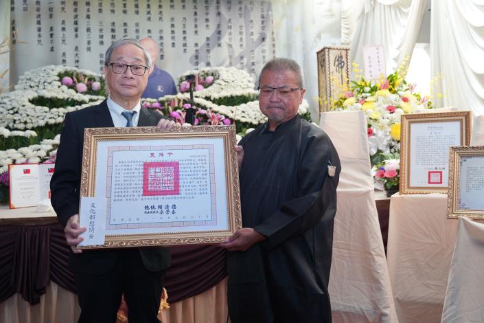 網 李遠部 長頒 發總統褒揚令DSC04842.JPG