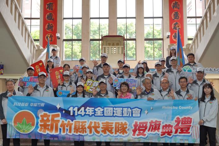 網~大合照  亮DSC05073.JPG