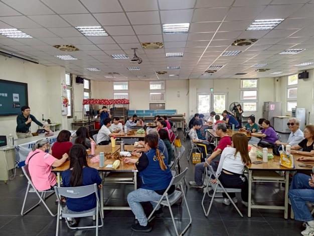 官網-青銀志工共融影像工作坊1