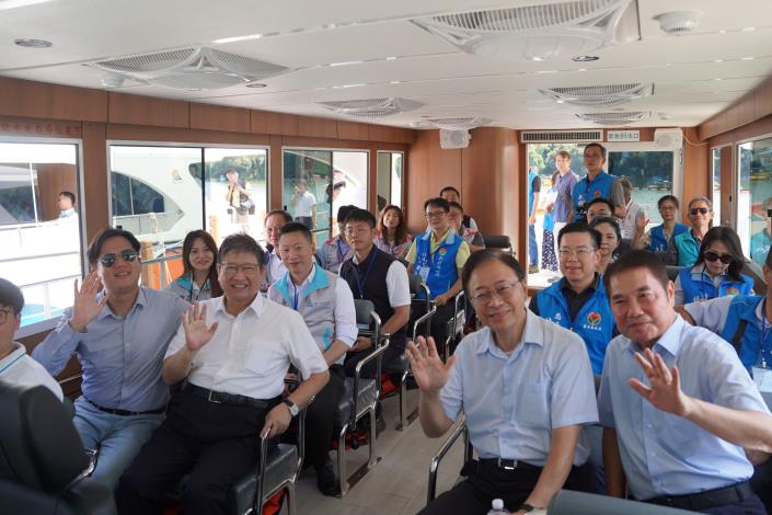 F685F6D4-B598-4C08-A44C-28EAC1547985