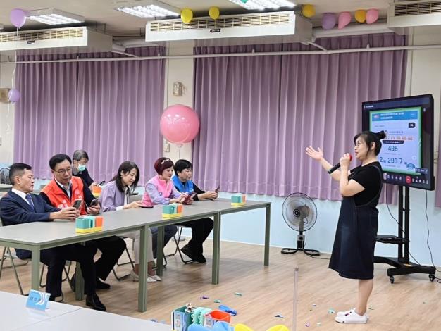 1022新竹縣樂齡學習數位示範體驗場域揭牌儀式 (14)