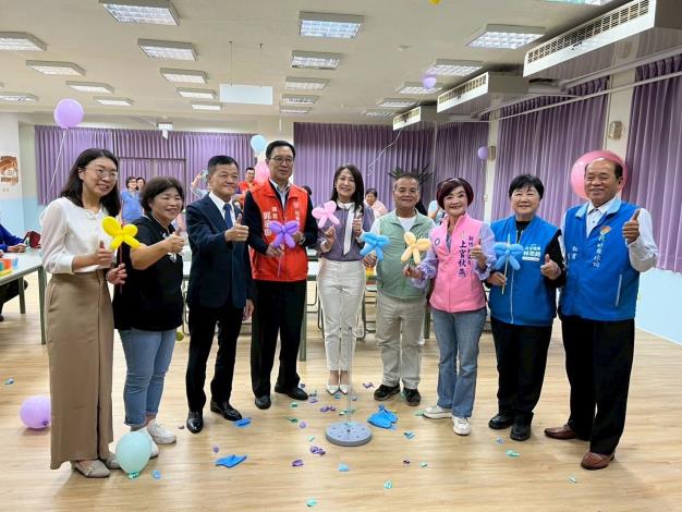 1022新竹縣樂齡學習數位示範體驗場域揭牌儀式 (8)