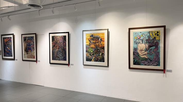 跨越形而上 ─ 義民高中廣告設計科第卅四屆畢業成果展即日起至12月21日於文化局美術館展出。2