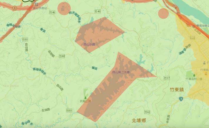 新竹縣限禁航區空域圖，寶山水庫、寶二水庫紅色區塊範圍內為無人機禁航區。