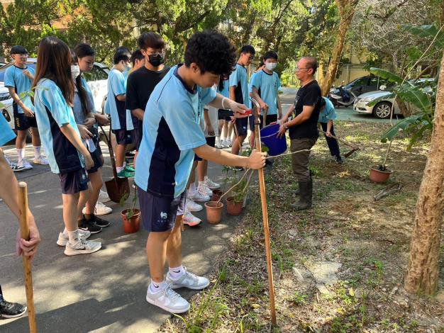 校園綠教學-植樹助淨零_0