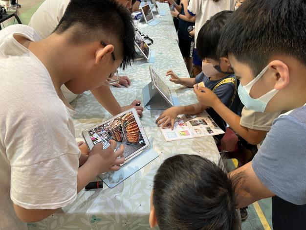 官網-新竹縣十興國小推動數位學習課程。 (2)