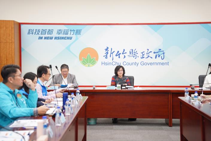 官網DSC03178監委王幼玲(中)巡察新竹縣政府.JPG