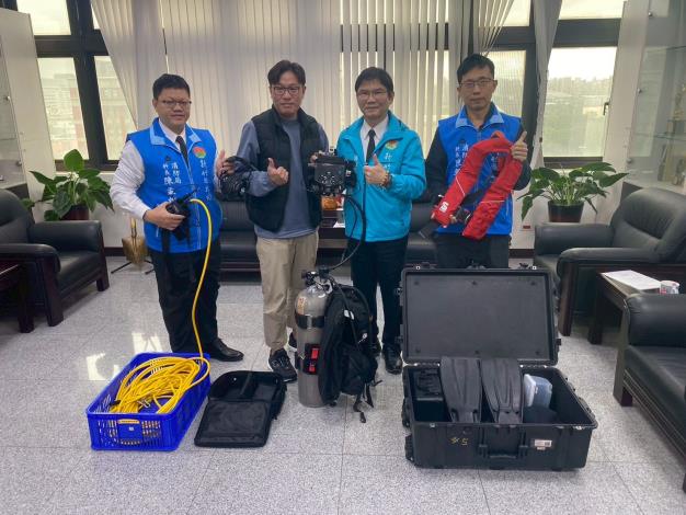 LINE_ALBUM_2026.01.20水域裝備捐贈_260120_1