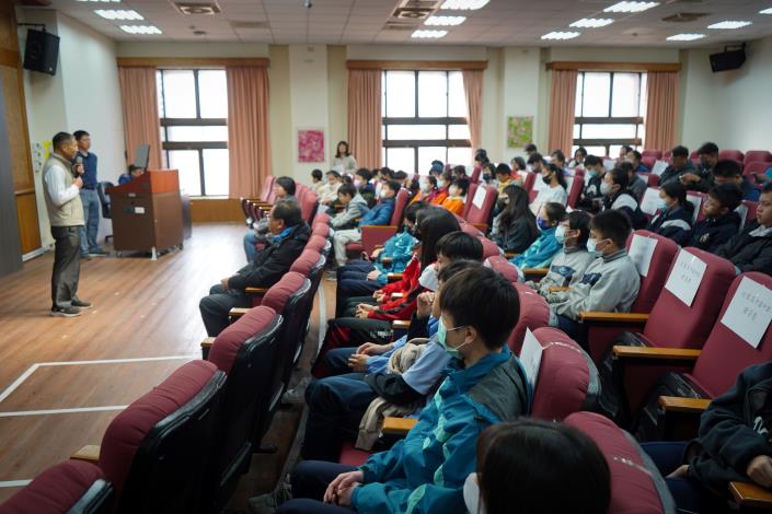 教育局預祝孩子們代表新竹縣在4月全國大賽中再創佳績。