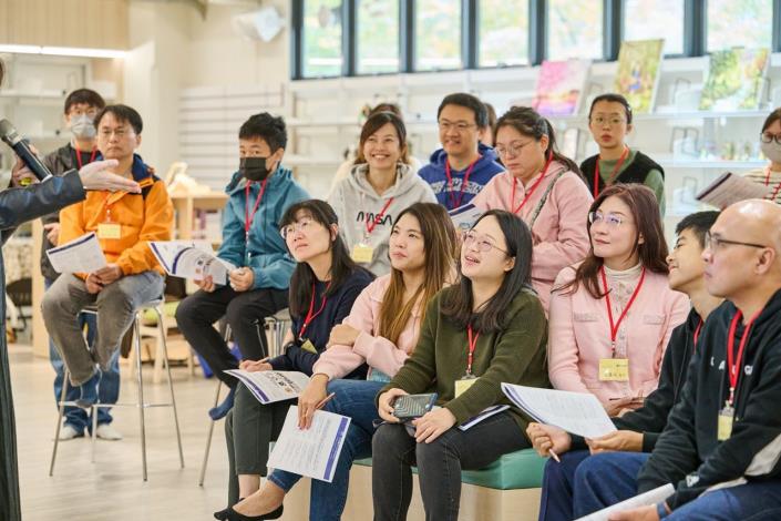 竹北實中創校工作坊邀請專家與家長擔當教育合夥人