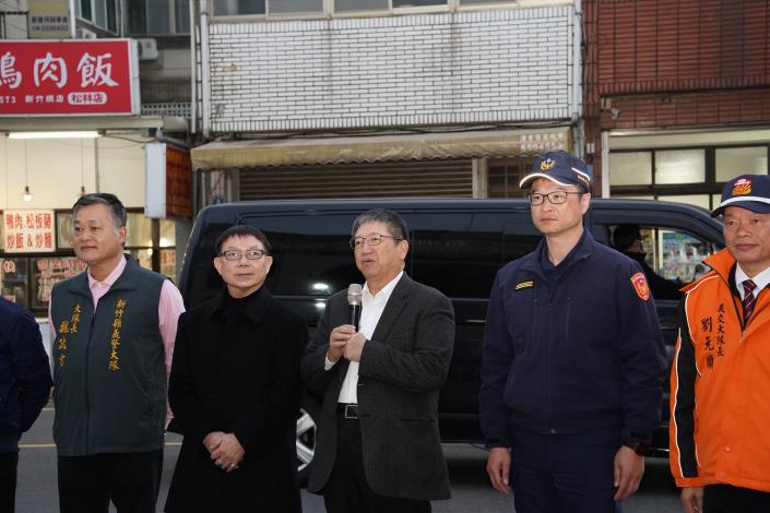 官網~楊縣長慰勞山崎派出所春安工作人員DSC01146_0