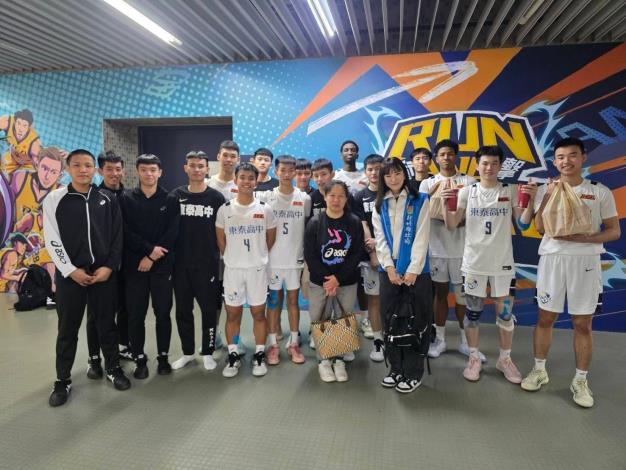 東泰高中三分砲火轟下五連勝，成為本屆首支前進HBL四強隊伍
