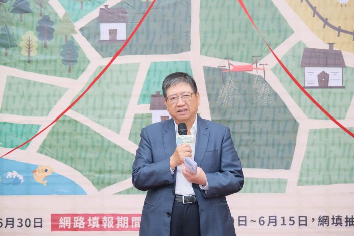 官網楊縣長強調，普查員將嚴格遵循「三不加二會」的原則 的圖片