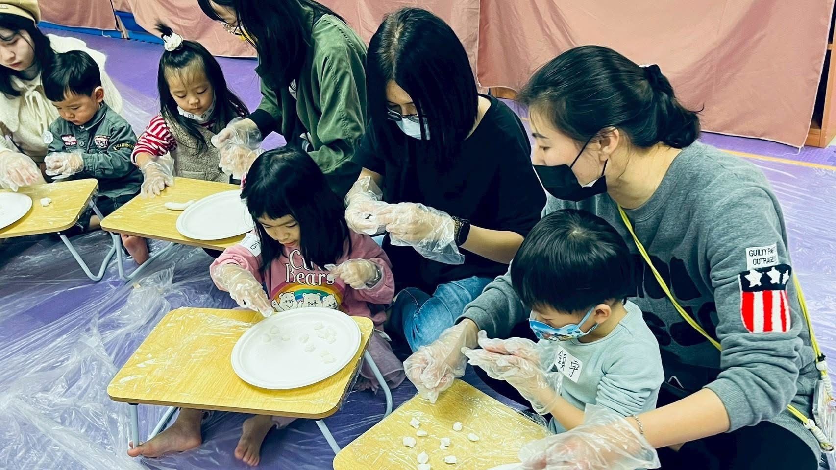 新竹縣托育資源中心115年2月12日辦理甜甜湯圓過好年活動