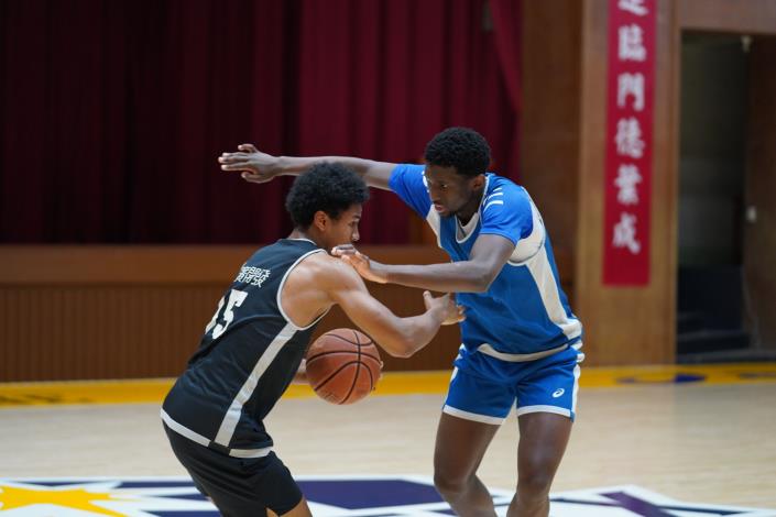 官網DSC01929羅雄威（左）與能得勝（右） 的圖片