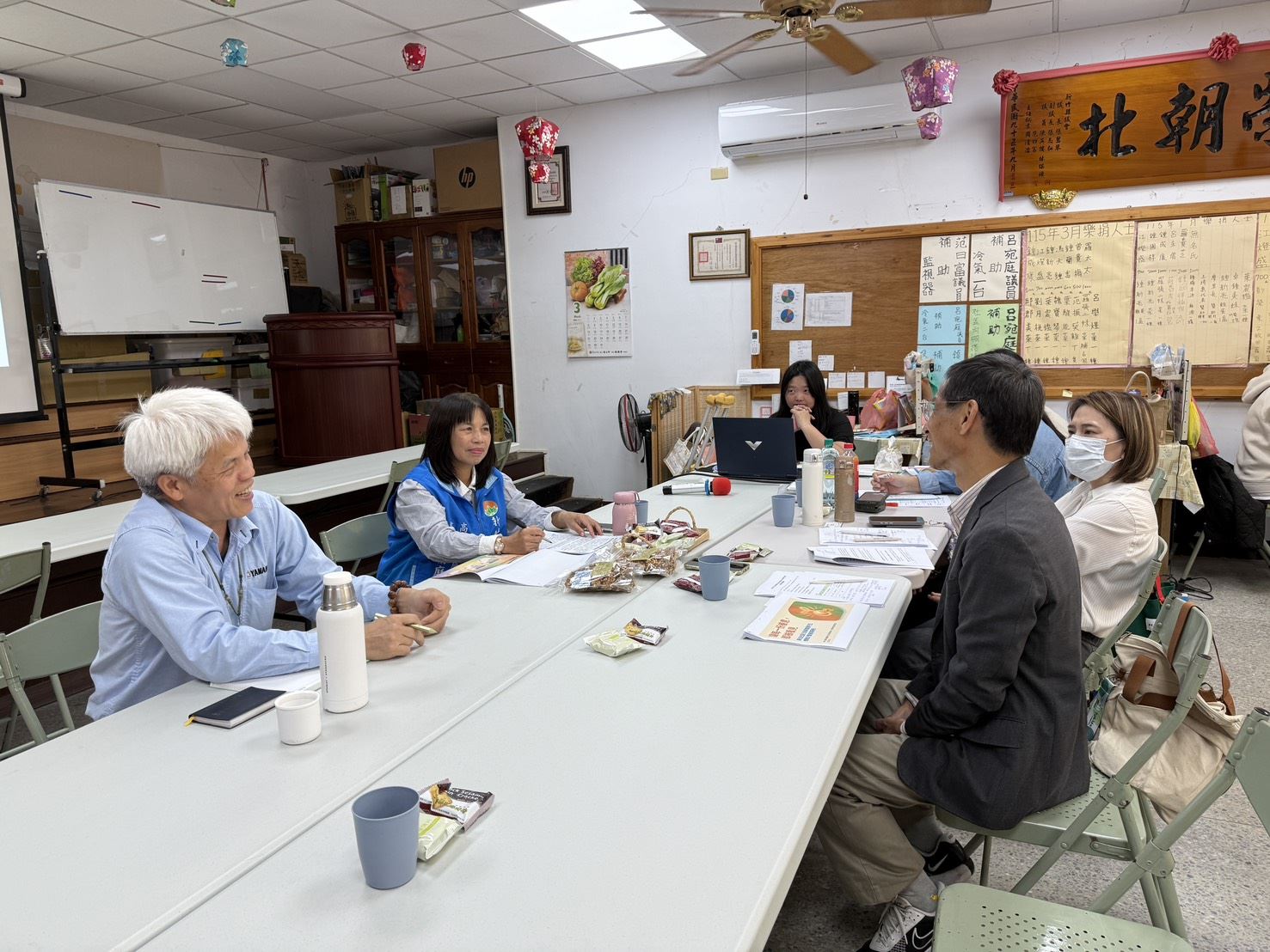 官網-輔導老師對於新北社區將傳統產業結合AI 智慧科技的願景給予高度肯定