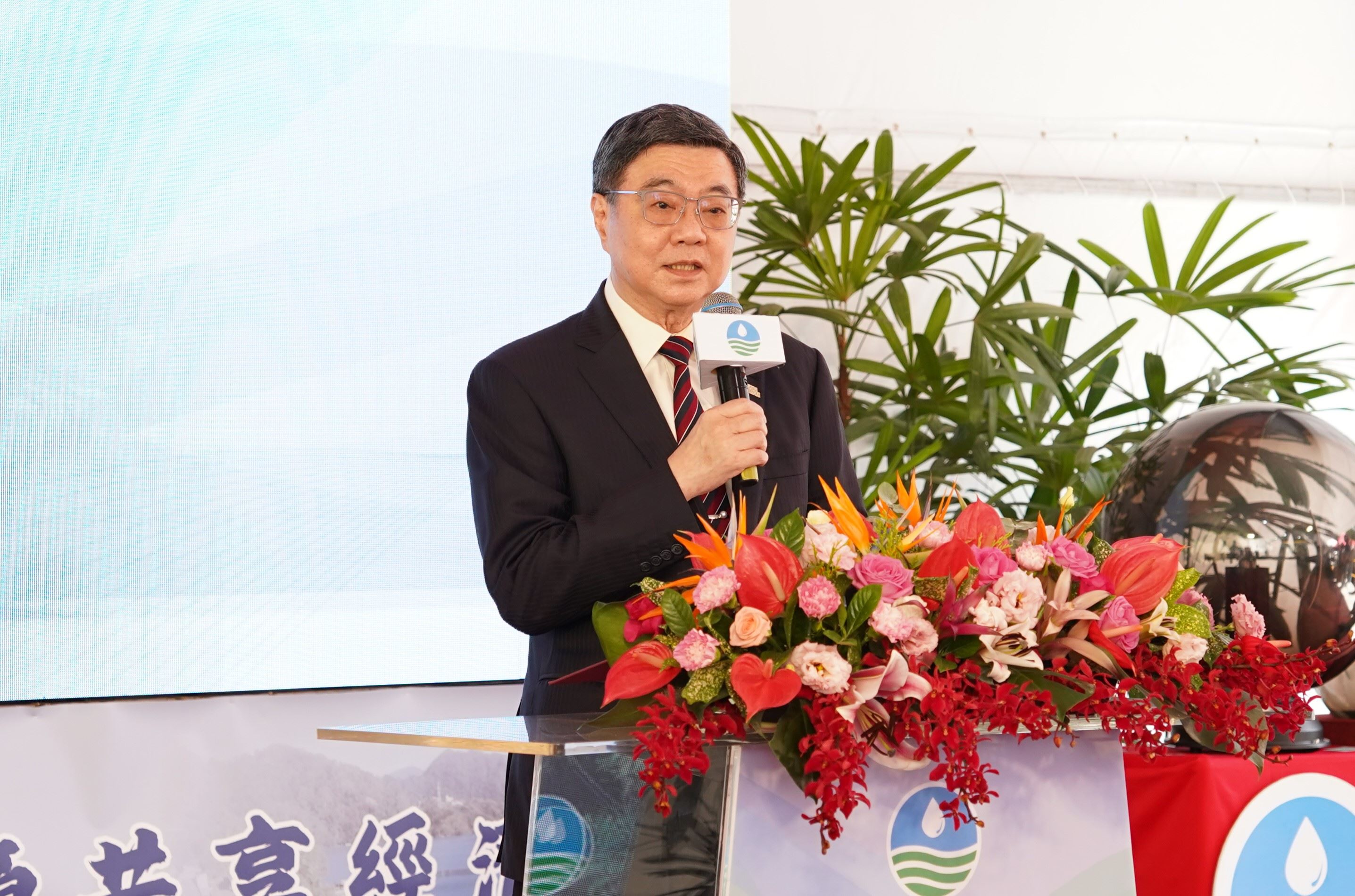 官網-行政院長卓榮泰 的圖片