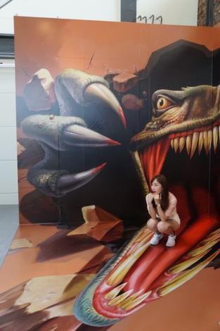 T-Rex 3D exhibition pulls in the crowds at Zhudong Anime Park