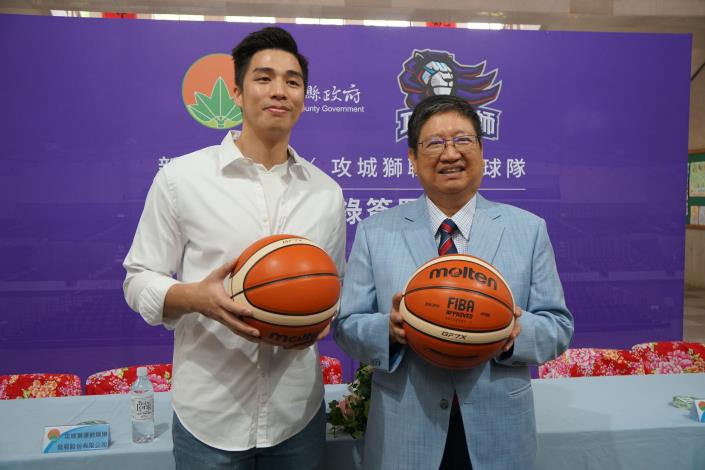 Home Court in Hsinchu County Stadium! Hsinchu County Government and the Lioneers basketball team sign memorandum of cooperation