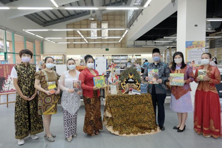 Cultural Bureau’s Read Southeast Asia New Immigrant Activity Welcoming County Residents to Participate in Reading, Film Appreciation, and Listening to Stories